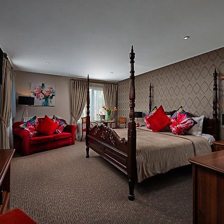 Longcourt House Hotel นิวคาสเซิล เวสต์ ภายนอก รูปภาพ